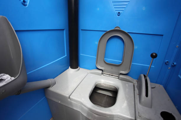 Porta potty delivery and setup in Miami, OK